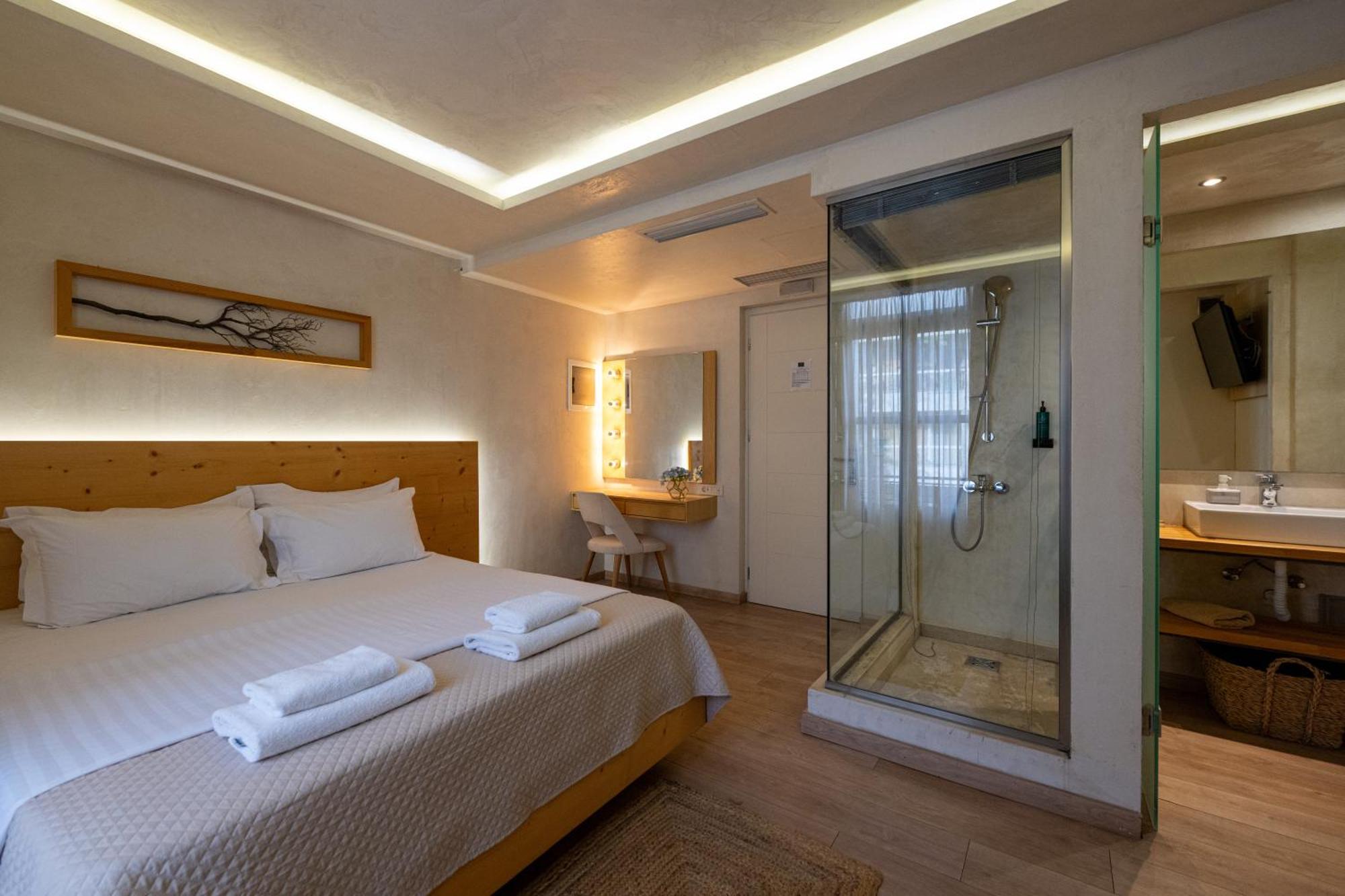 Panellinion Luxury Rooms Kalamata Luaran gambar
