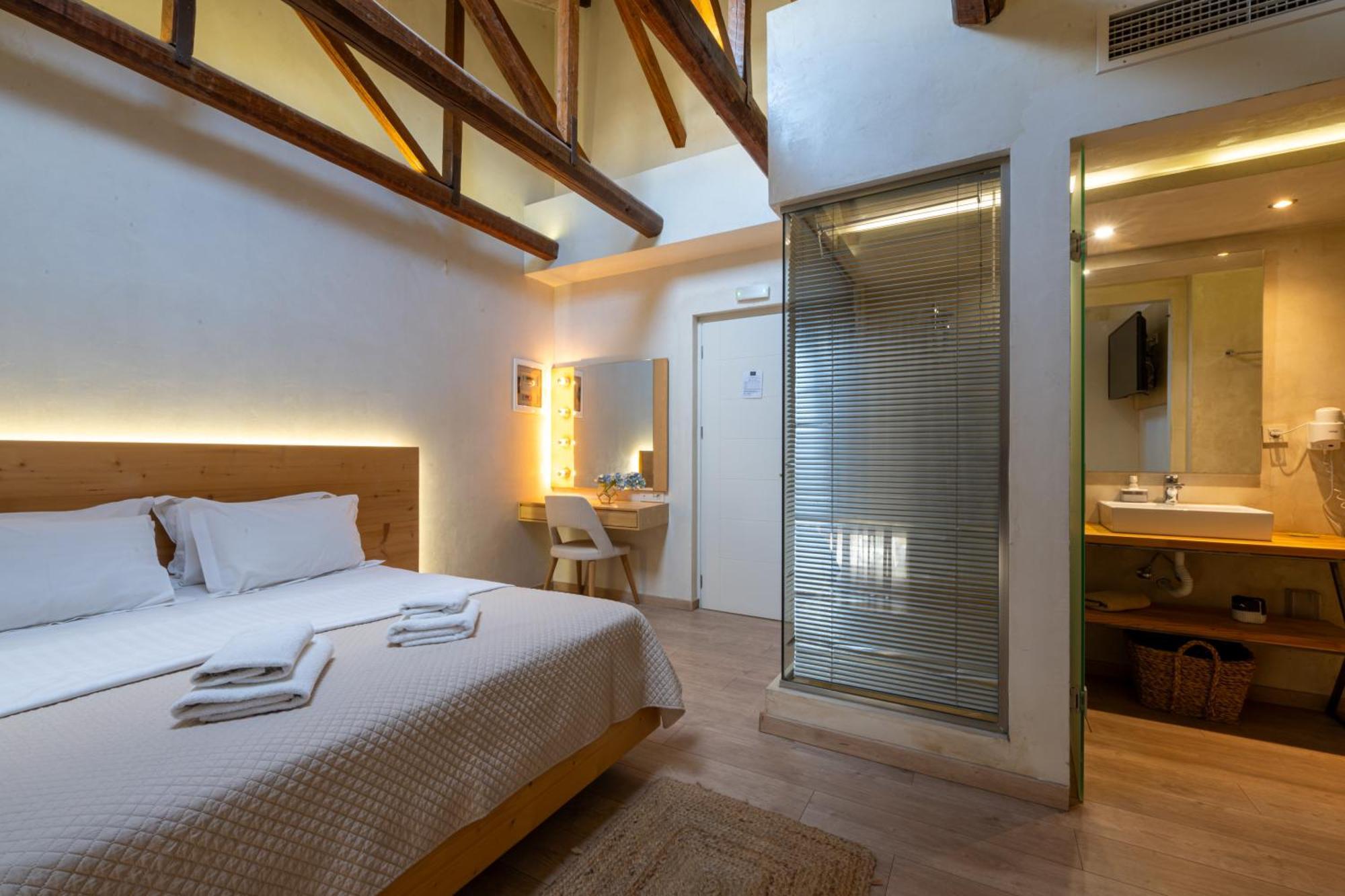 Panellinion Luxury Rooms Kalamata Luaran gambar