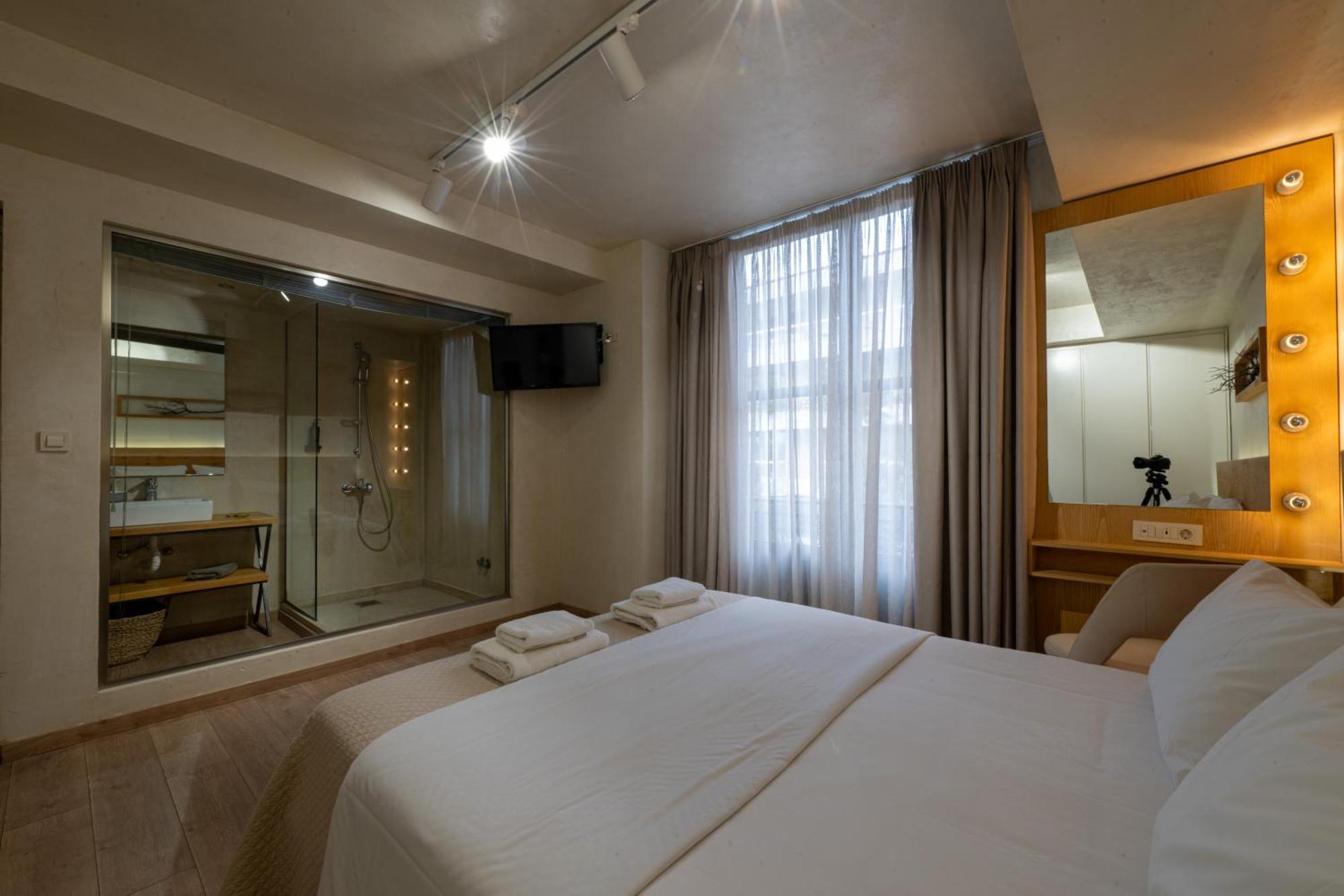 Panellinion Luxury Rooms Kalamata Luaran gambar