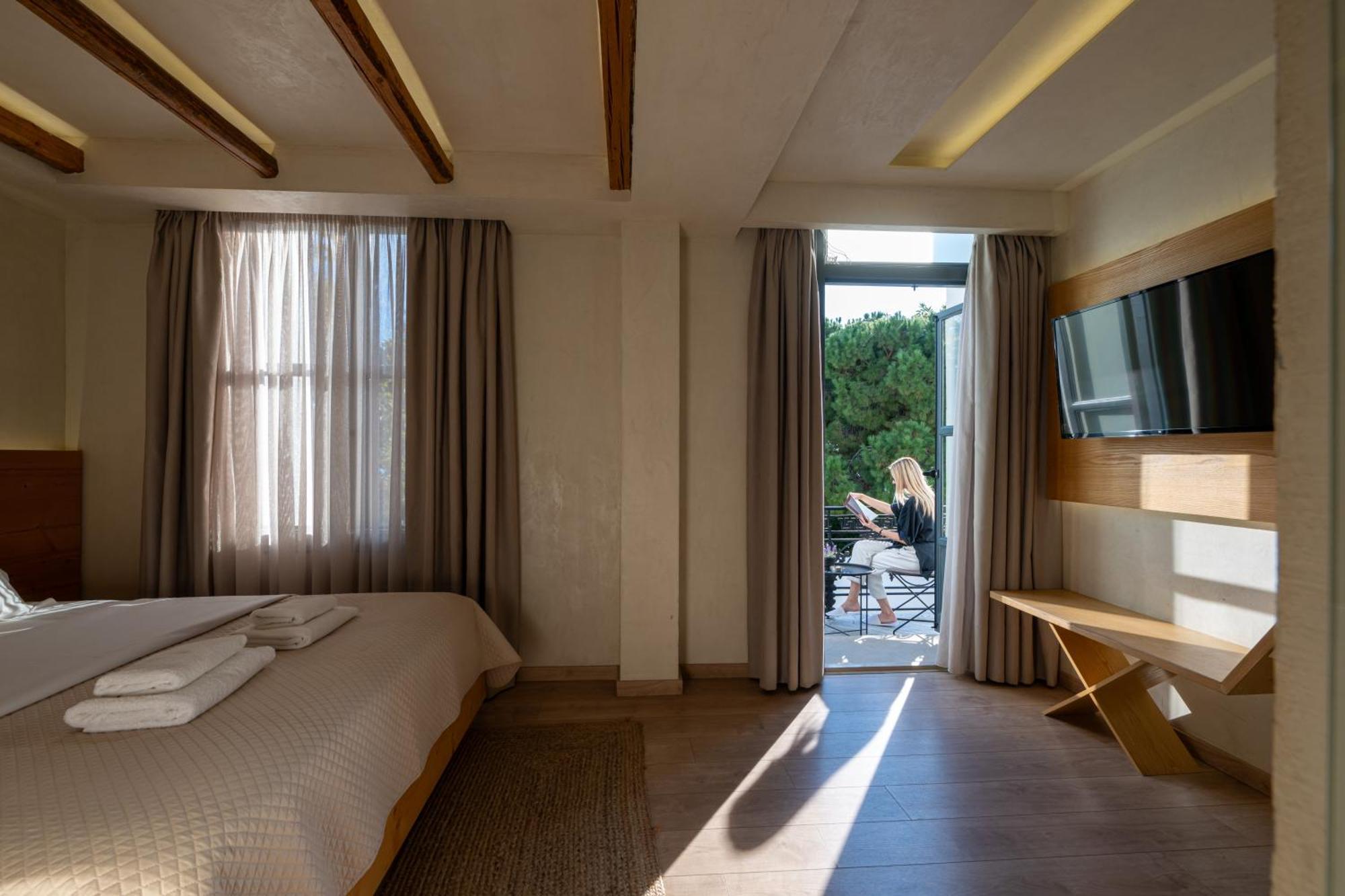 Panellinion Luxury Rooms Kalamata Luaran gambar