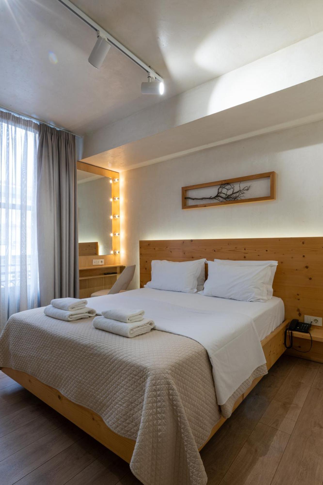 Panellinion Luxury Rooms Kalamata Luaran gambar