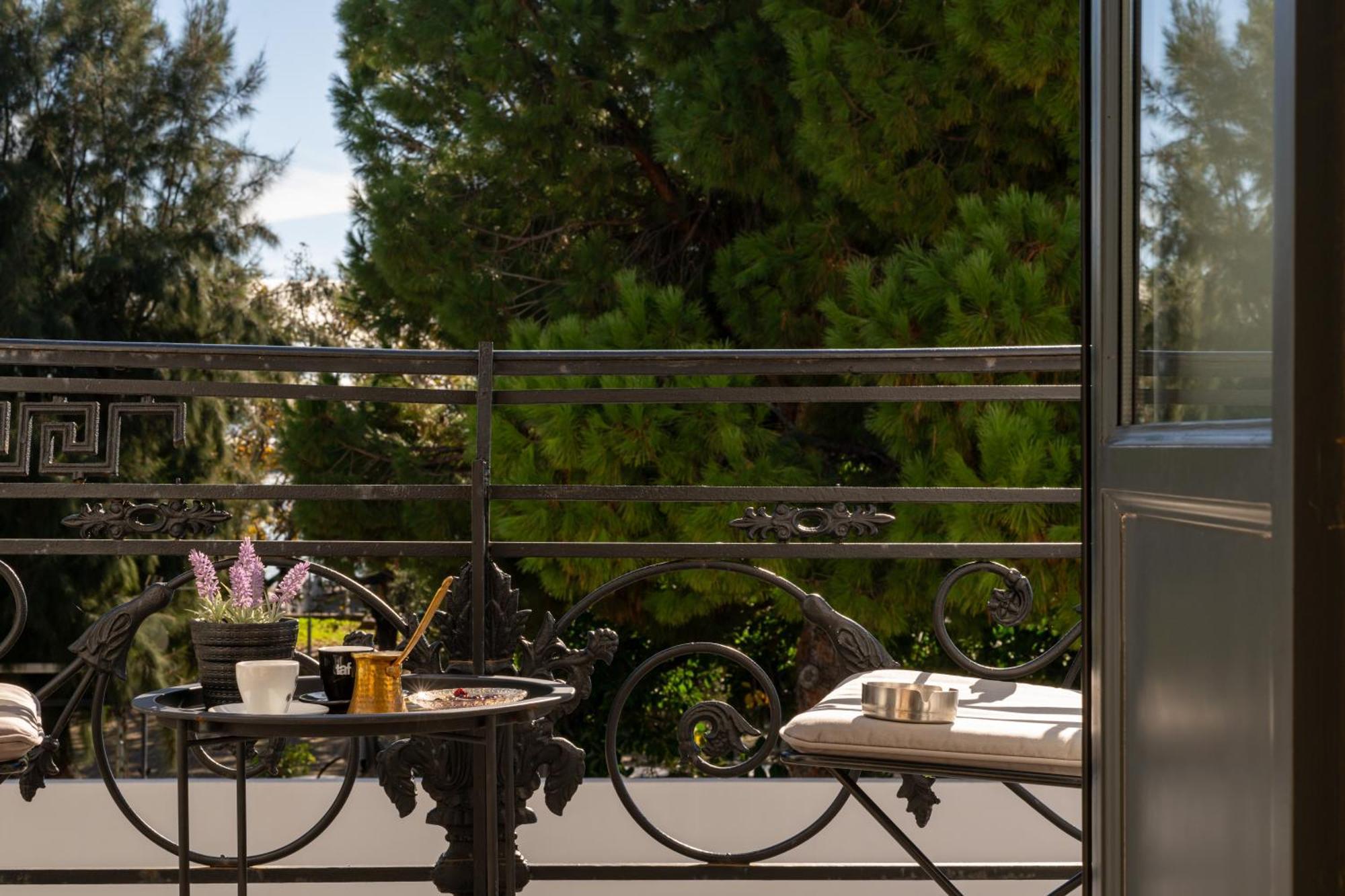 Panellinion Luxury Rooms Kalamata Luaran gambar
