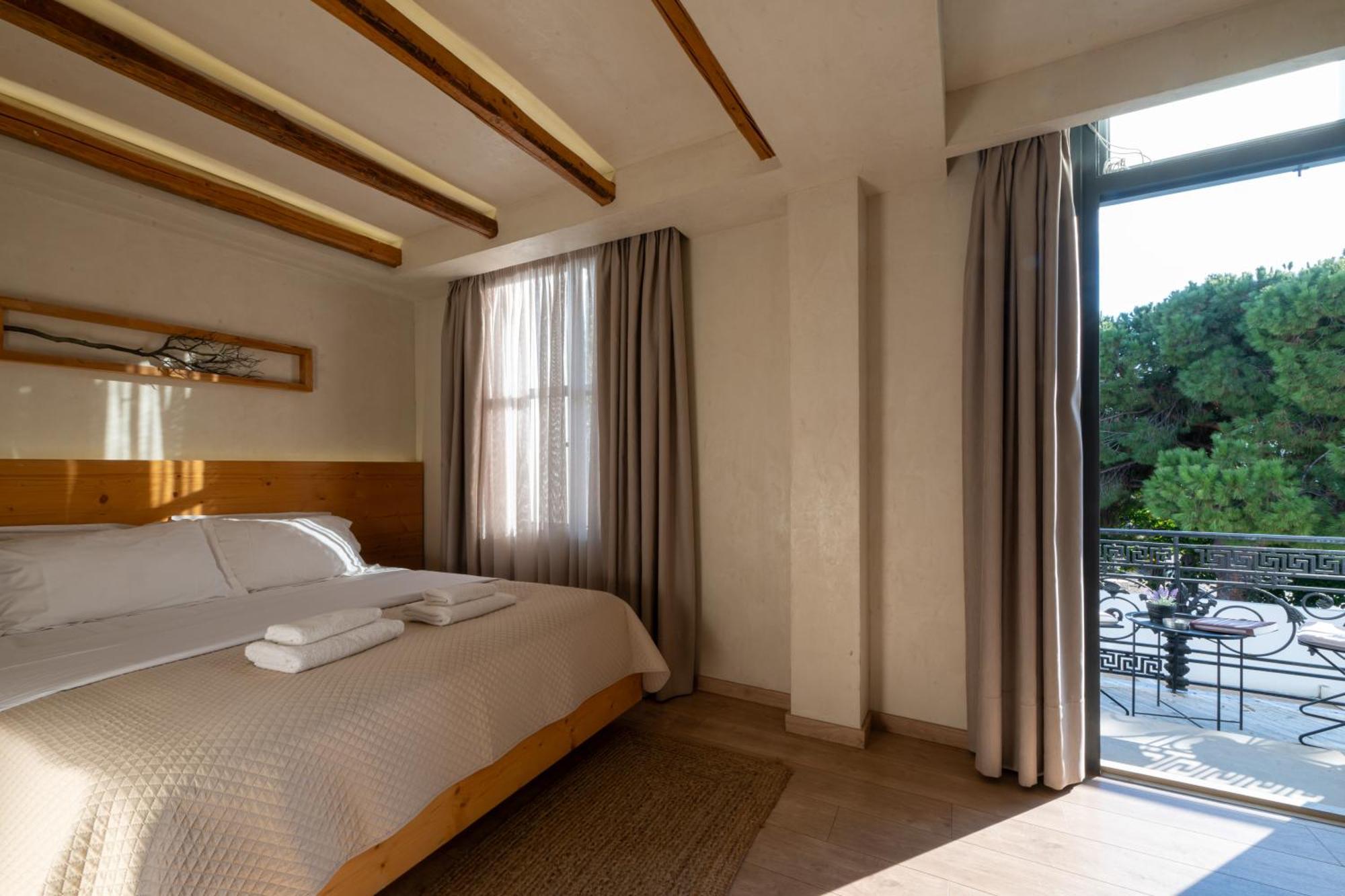 Panellinion Luxury Rooms Kalamata Luaran gambar